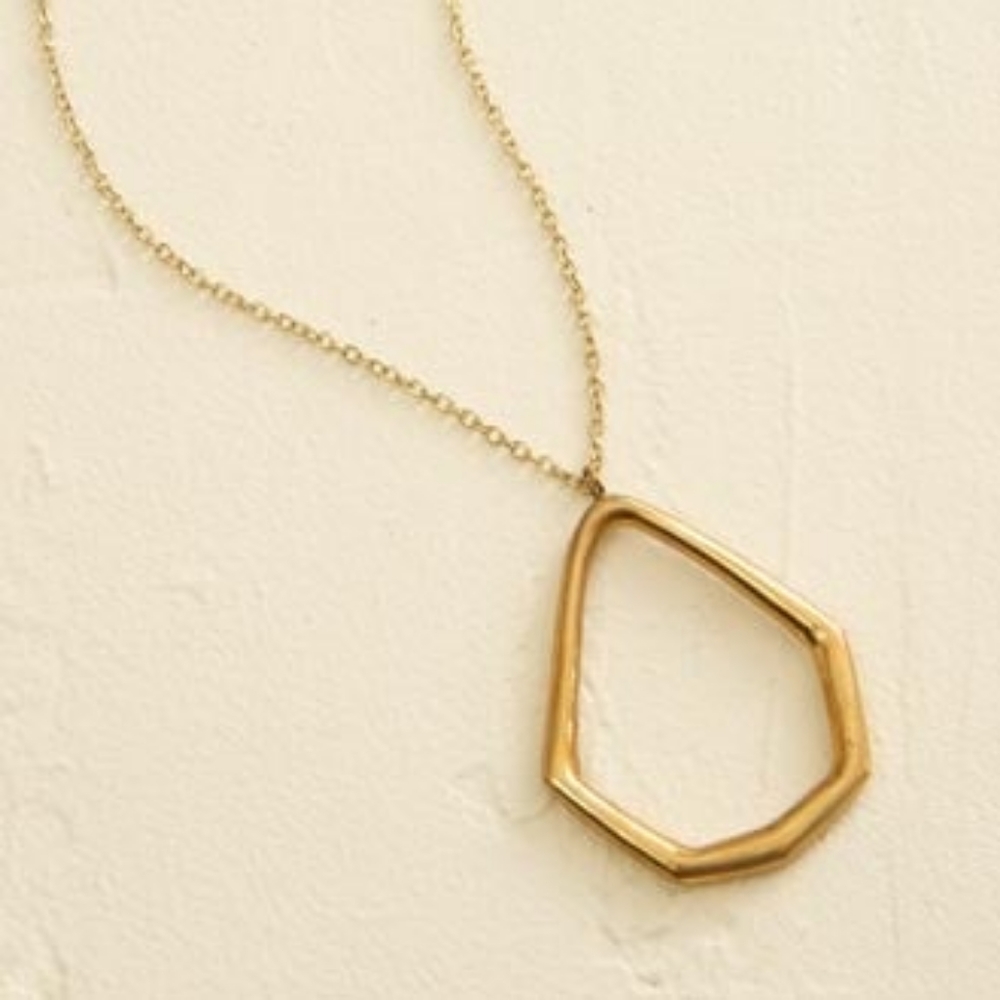 SOLD!!!Noonday Collection Ariel Pendant